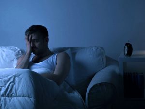 الادوية المتاحة بدون وصفة: 4 نصائح 14 الشعور بالمرض أكثر في الليل