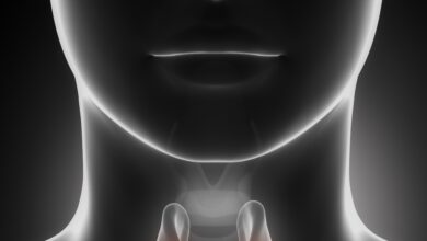 زيادة نشاط الغدد جار الدرقية: 10 أعراض 18 زيادة نشاط الغدد جارة الدرقية