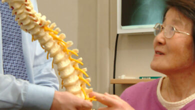 هشاشة العظام: 6 أعراض 19 هشاشة العظام: أسباب و أعراض