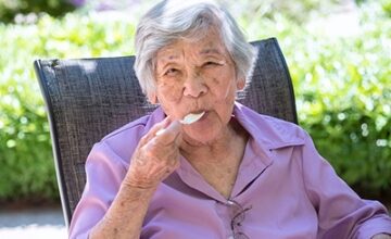 ضعف وفقد حاسة الذوق: 6 أسباب 16 ضعف وفقد حاسة الذوق